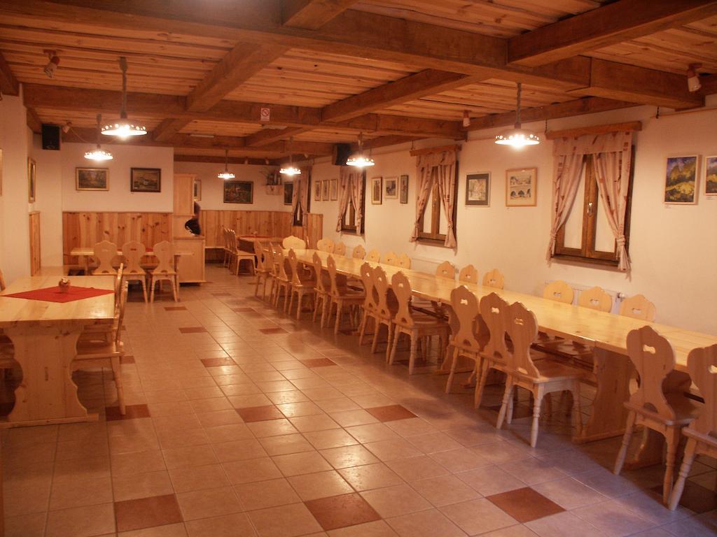 Pri Lazarju Farm Stay Podgrad  المظهر الخارجي الصورة